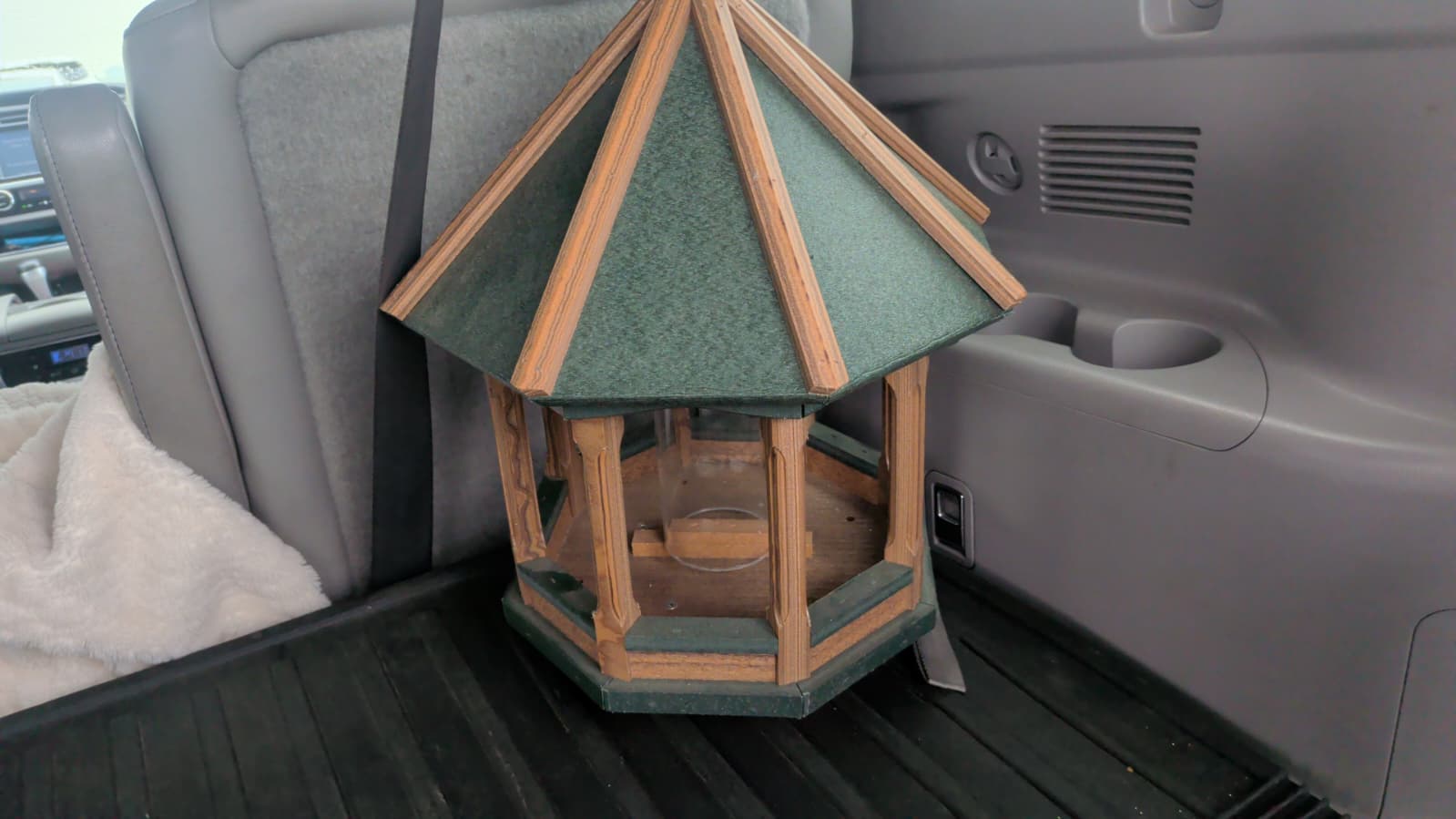 Poly Bird Feeder