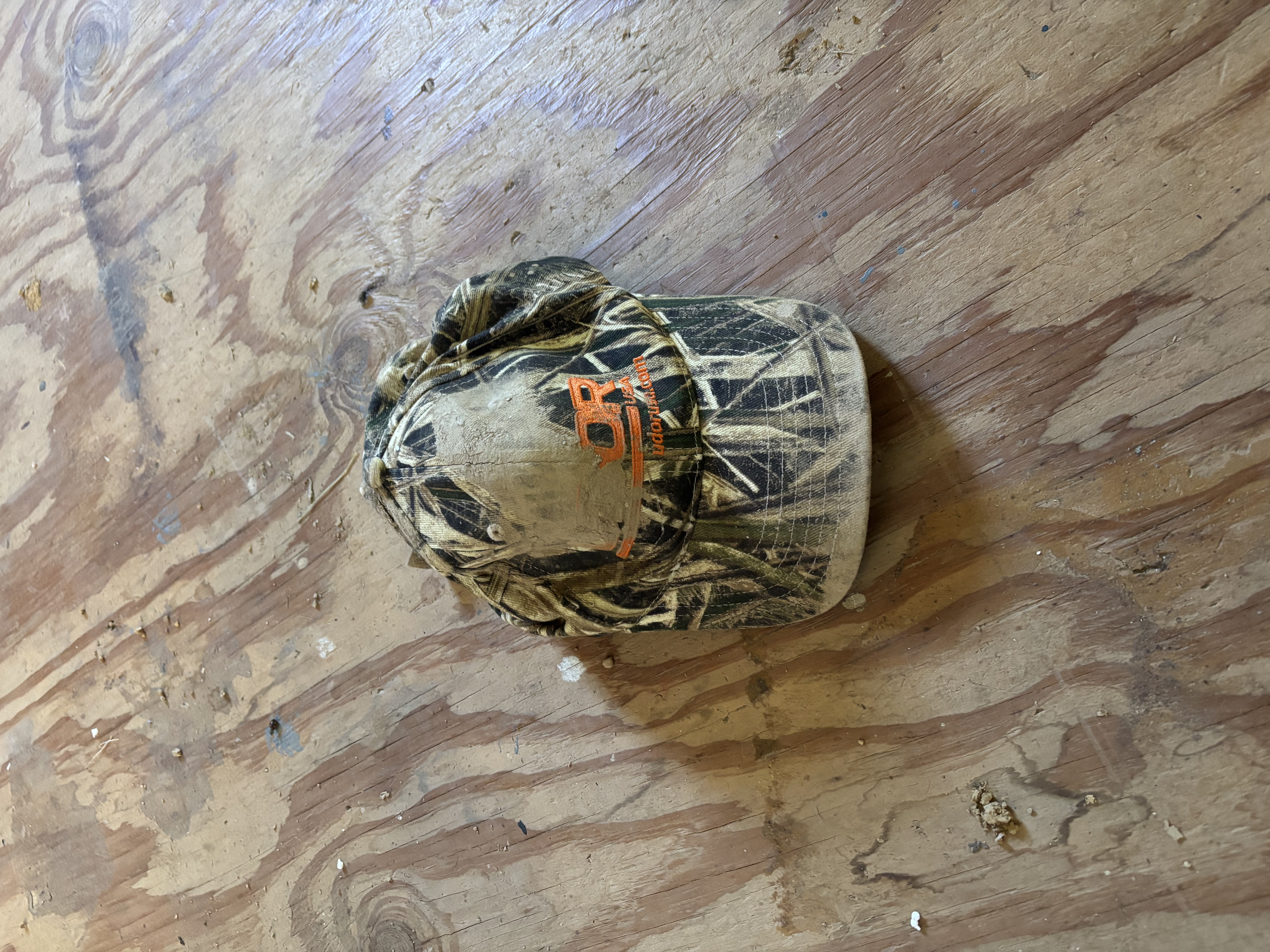 Mud day hat