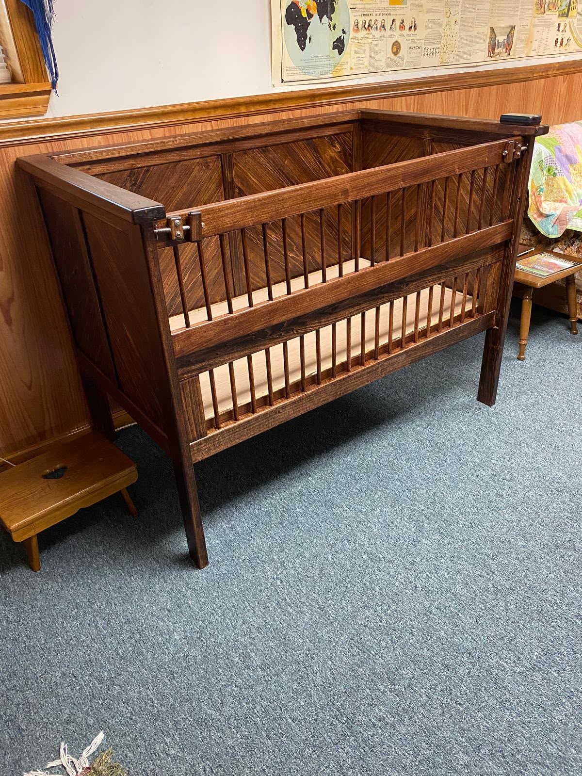 Baby crib